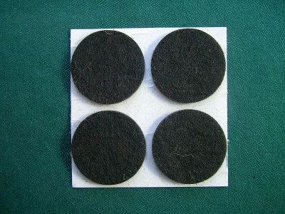 700a